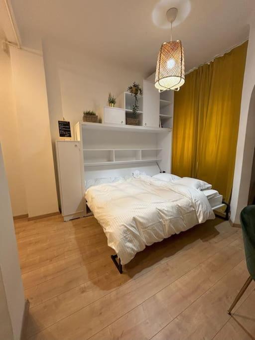 Tiny Studio Quinet Boekarest Buitenkant foto